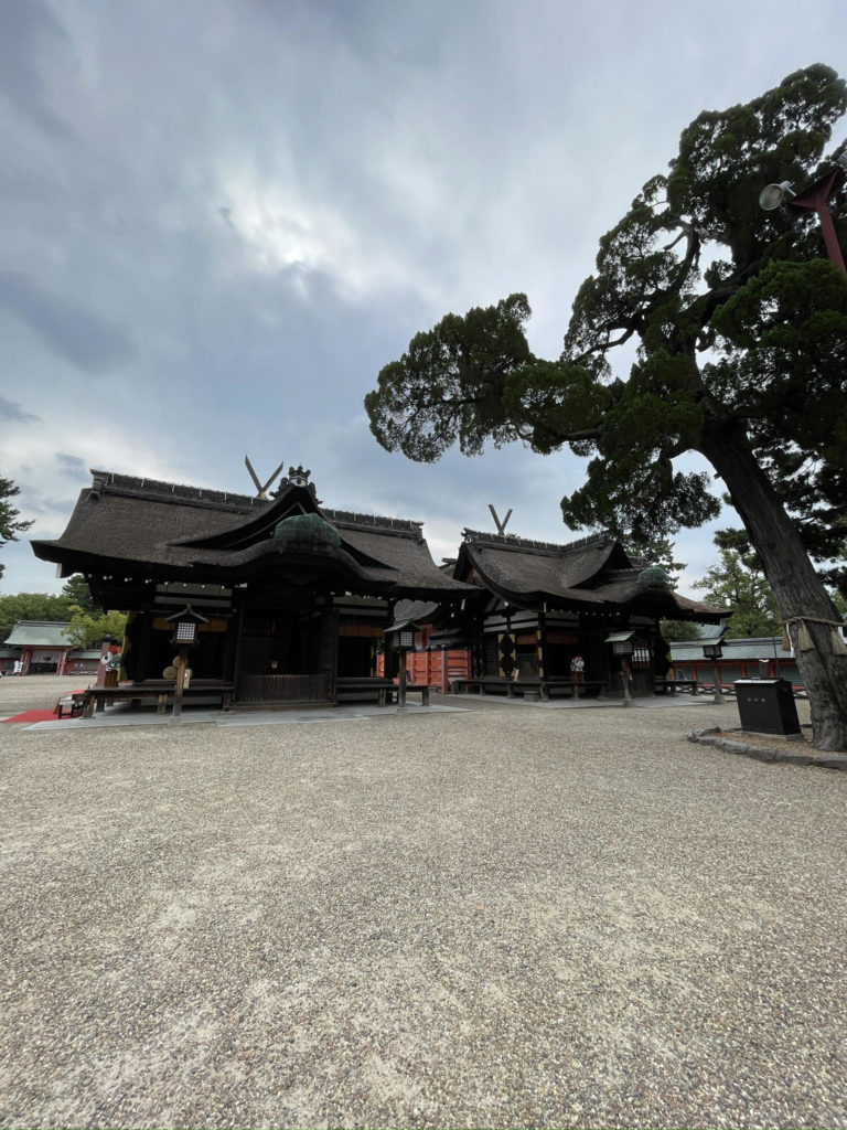 第三本宮と第四本宮